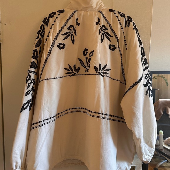 Anthropologie Embroidered Puffer jacket - Picture 2 of 7
